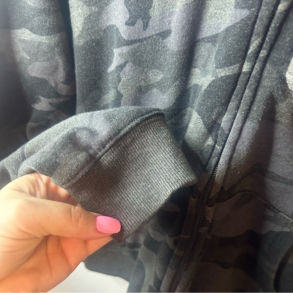 GEORGE men’s size M black camo hoodie, front zip, pockets, long sleeve - Picture 6 of 7